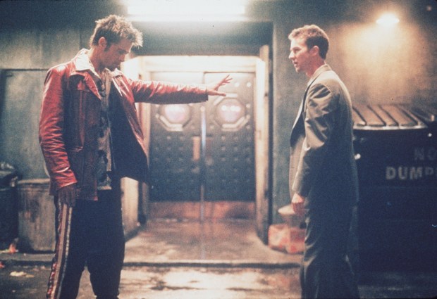 ET.Fight.1013.MM.10.CBrad Pitt (left), Edward Norton (right), and Helena Bonham Carter star in "Fight Club," a provocative and unsettling tale of a man named Tyler who sets up fight clubs in which young men are paired off in bloody noholdsbarred bouts until one drops.
