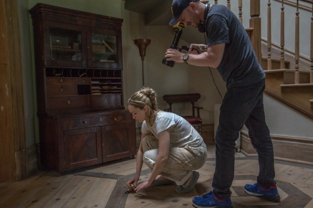 BN-VB818_HORROR_M_20170912140436