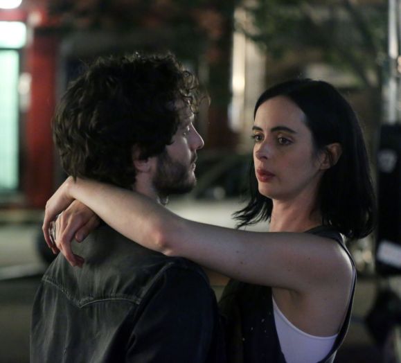 krysten-ritter-on-the-set-of-jessica-jones-season-2-in-new-york_6