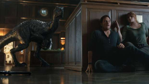 690359-jurassic-world-2