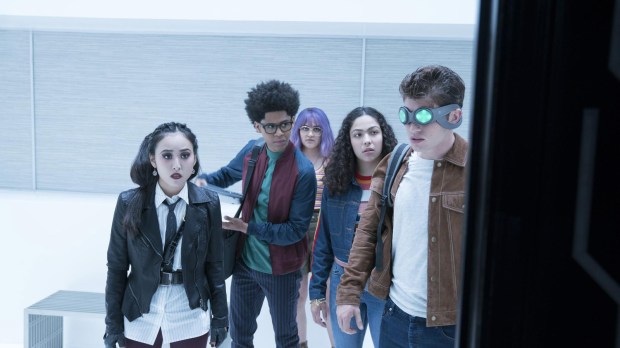 Marvel's_Runaways_Season_2_6_001 - copia