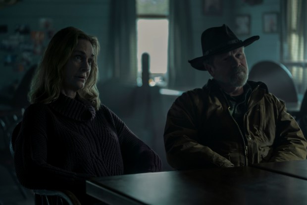 ozark-season-2-image-3