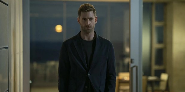 oliver-jackson-cohen-in-the-invisible-man